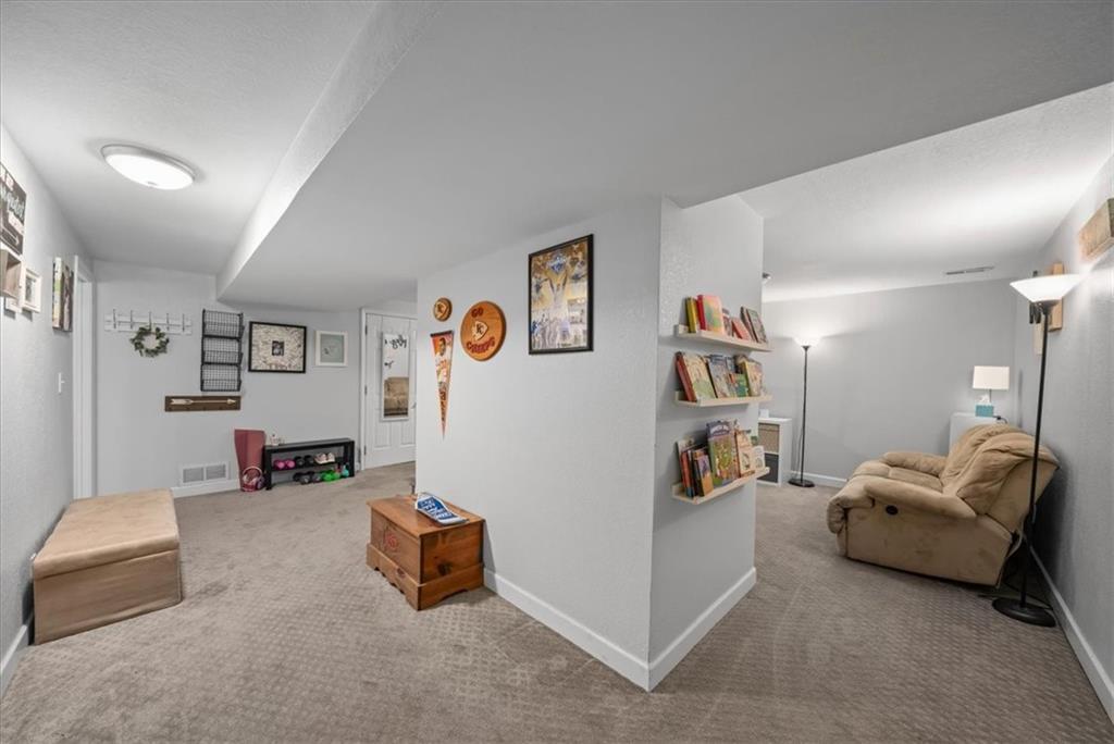 2409 Elephant Trail St. Joseph, MO 64506 - Photo 18 of 25