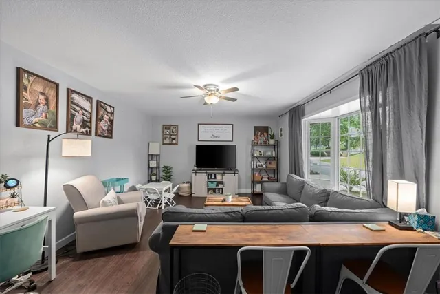 $265,000 | 2409 Elephant Trail, St. Joseph, MO 64506