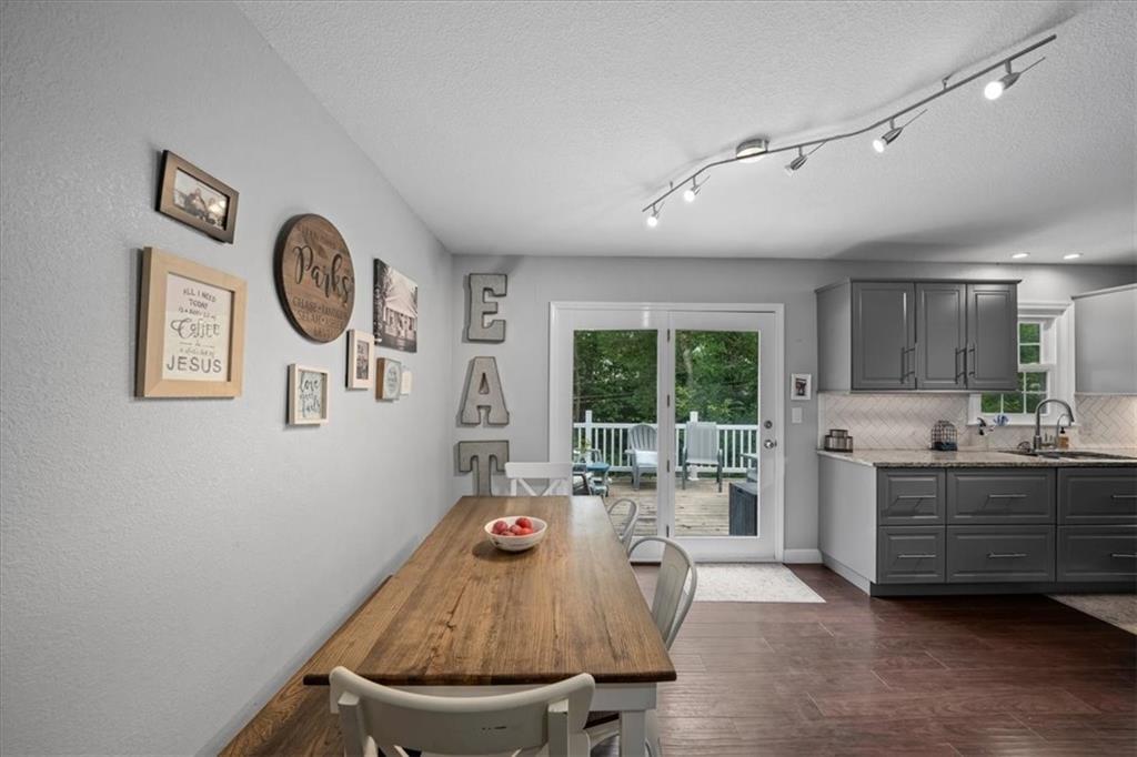 2409 Elephant Trail St. Joseph, MO 64506 - Photo 6 of 25