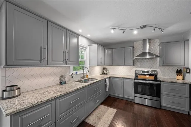 $265,000 | 2409 Elephant Trail, St. Joseph, MO 64506