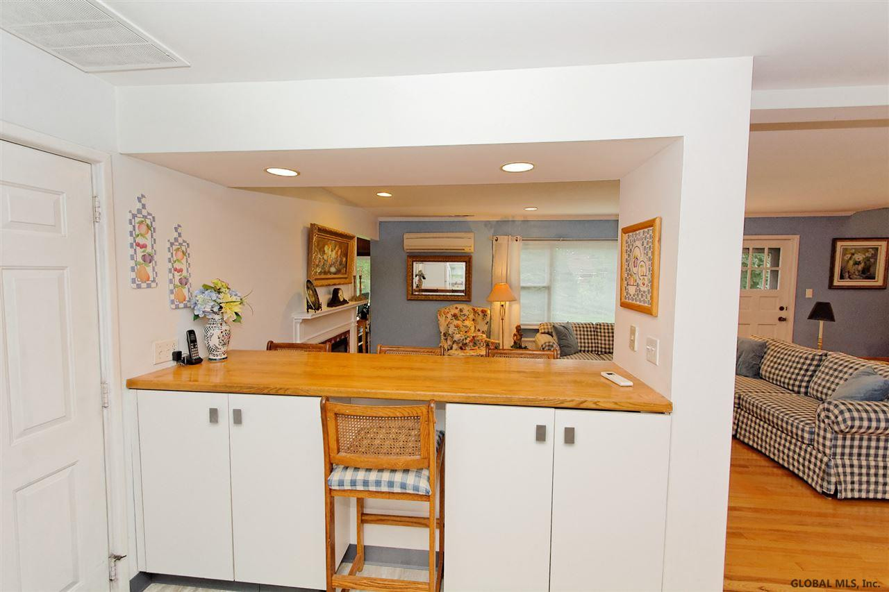 6 Aspinwall Road Colonie, NY 12211 - Photo 6 of 25 Photo 6