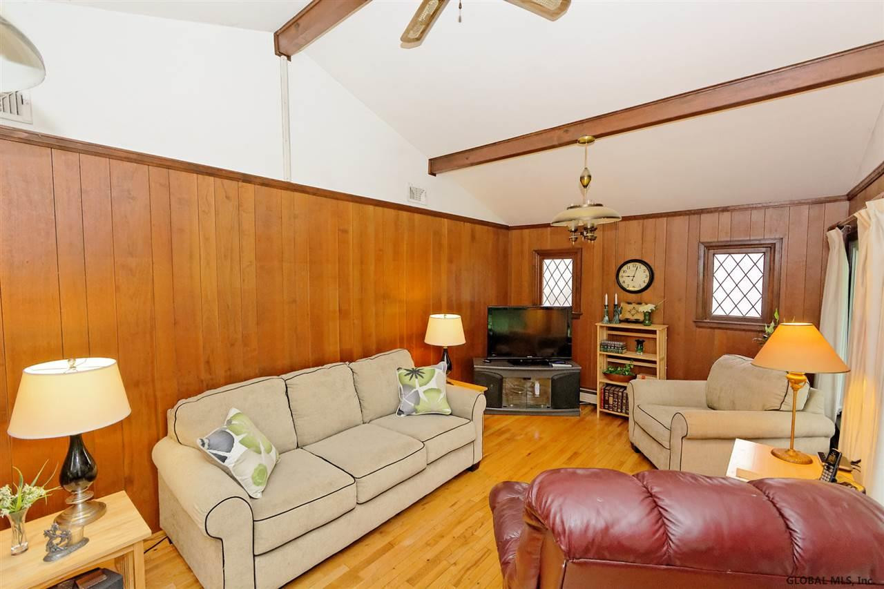 6 Aspinwall Road Colonie, NY 12211 - Photo 10 of 25 Photo 10