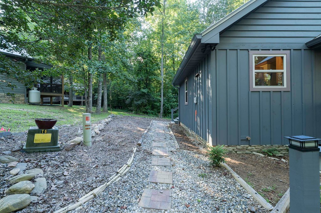 264 Chimney Ridge Blairsville, GA 30512 - Photo 31 of 39 Gallery Image 31