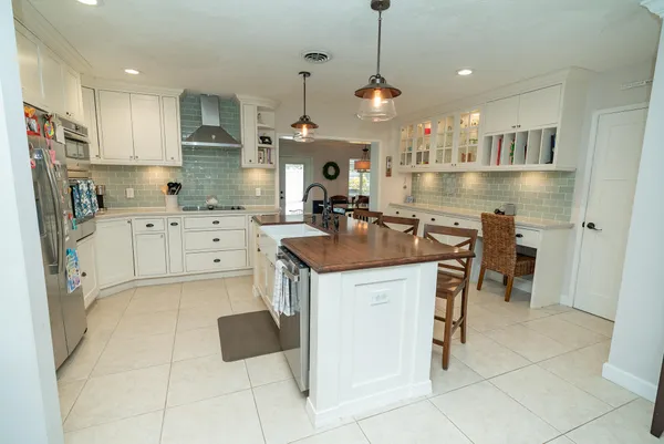 $749,000 | 421 Southeast 4th Terrace, Pompano Beach, FL 33060