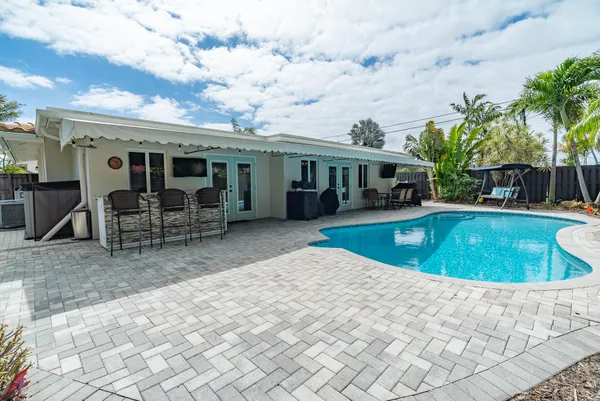$749,000 | 421 Southeast 4th Terrace, Pompano Beach, FL 33060