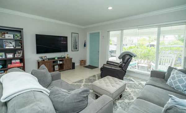 $749,000 | 421 Southeast 4th Terrace, Pompano Beach, FL 33060