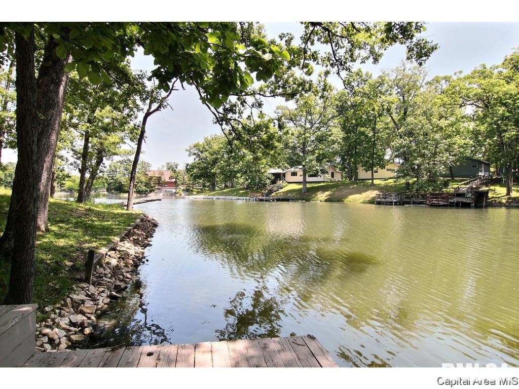 12844 Apache Road Shipman, IL 62685 - Photo 2 of 28