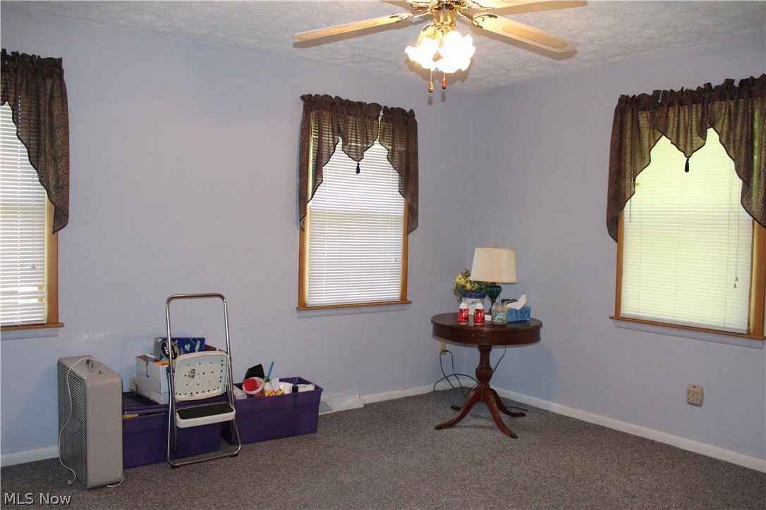 3889 Easton Road Norton, OH 44203 - Photo 7 of 14 Gallery Image 7