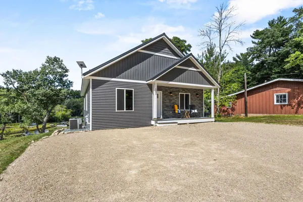 $750,000 | W5066 West Long Lake Road, Waupaca, WI 54981