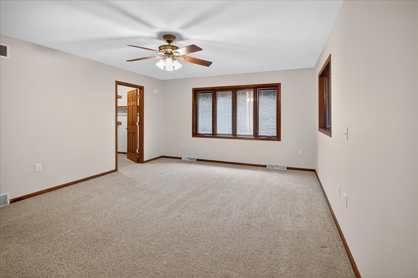 409 Badger Lane Waunakee, WI 53597 - Photo 25 of 51
