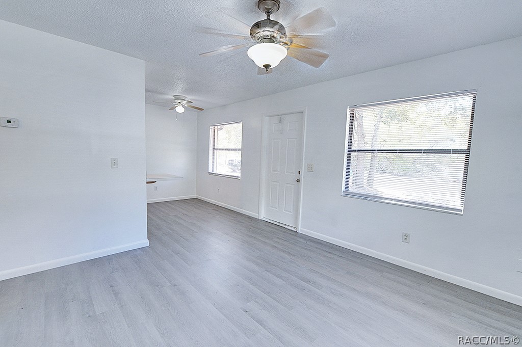 512 Long Avenue, Unit B Inverness, FL 34453 - Photo 4 of 20