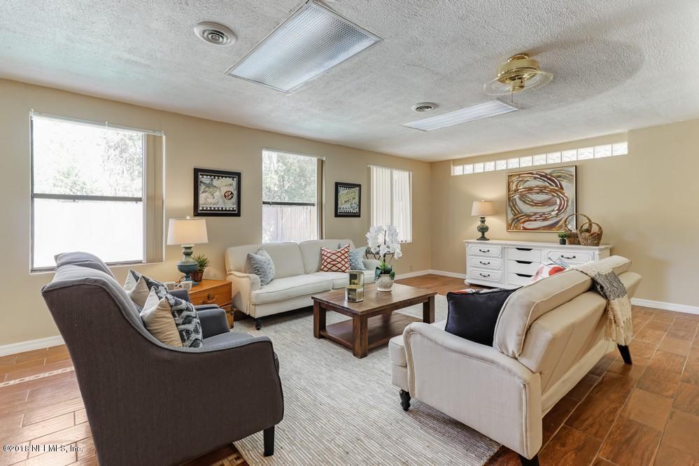2519 Tulsa Road North Jacksonville, FL 32218 - Photo 6 of 61 Rave Home Staging Jacksonville (6) WEB