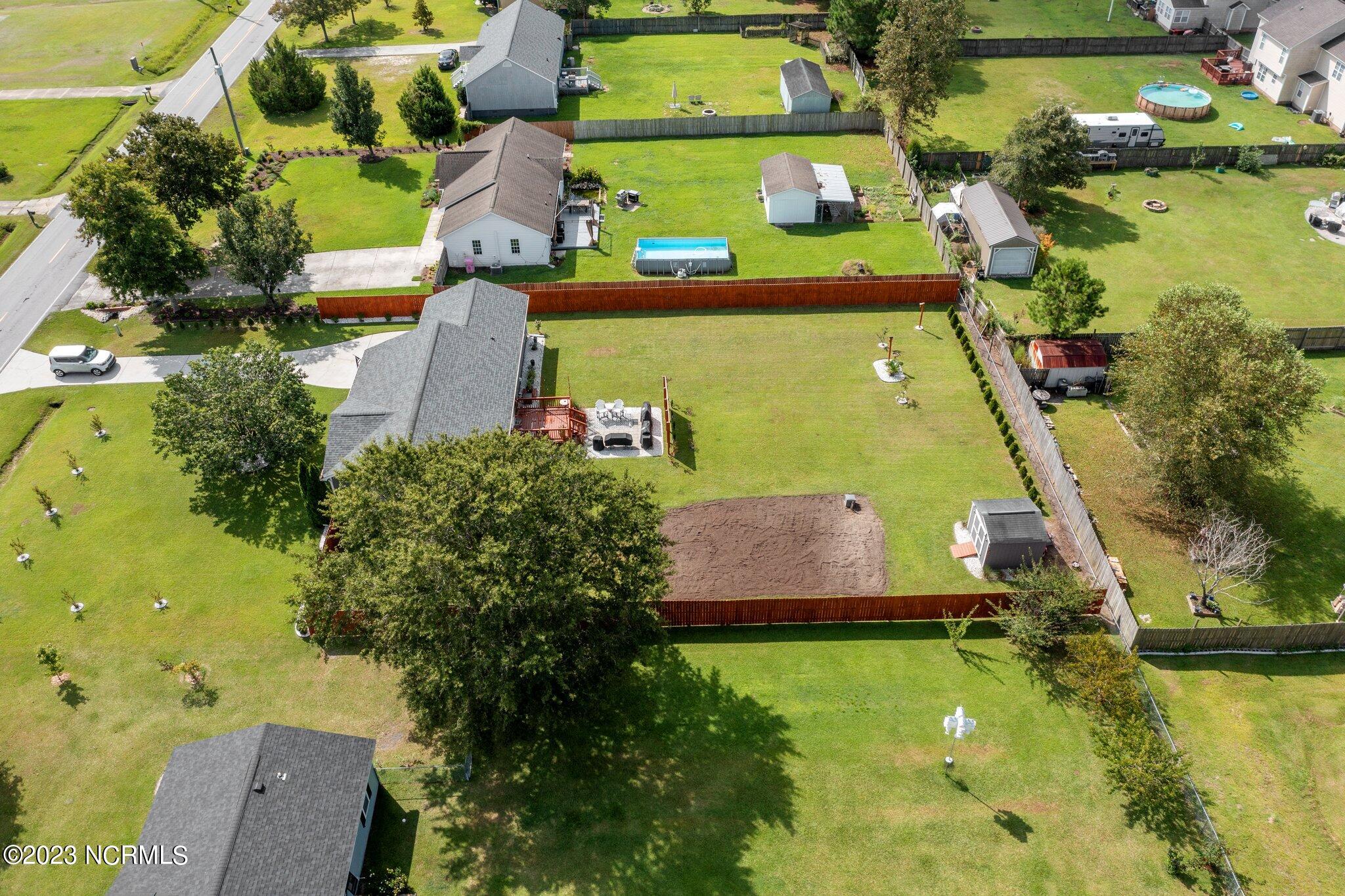 311 Riggs Road Hubert, NC 28539 - Photo 52 of 62 52-web-or-mls-DJI_0630