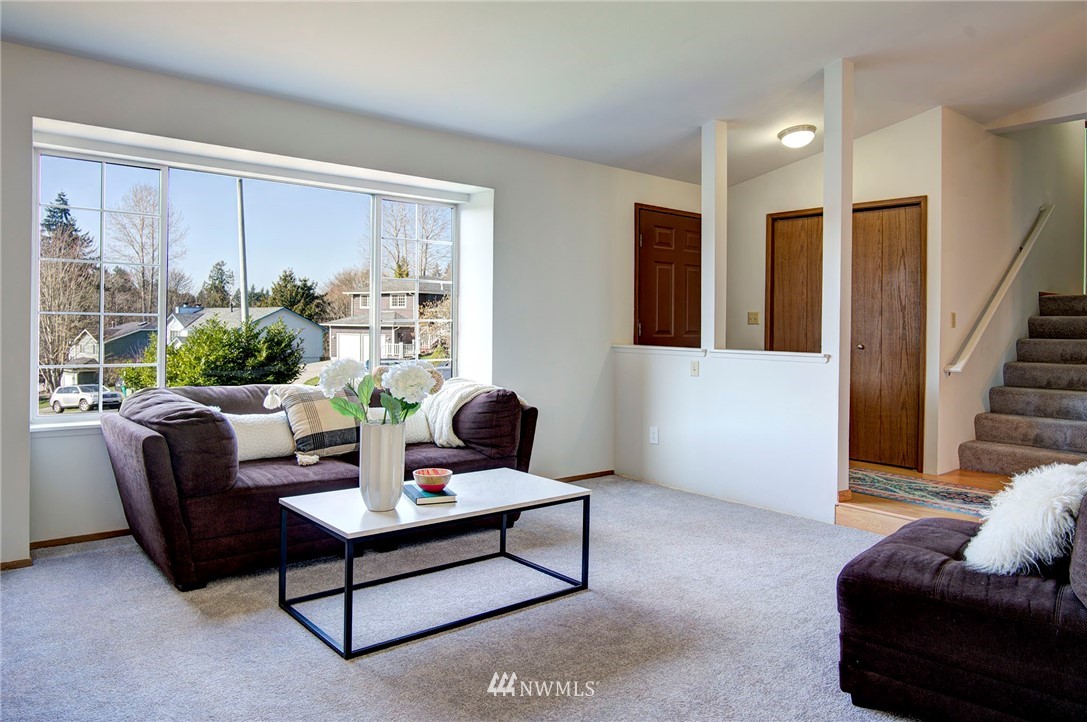 1208 223rd Street Southwest Bothell, WA 98021 - Photo 2 of 24