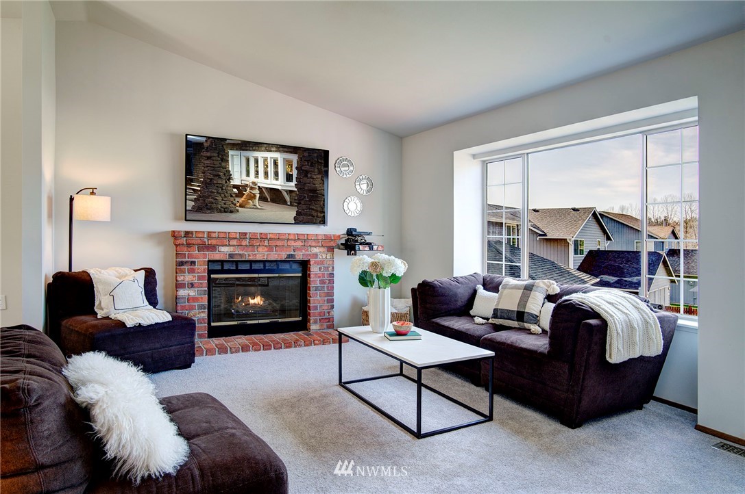 1208 223rd Street Southwest Bothell, WA 98021 - Photo 4 of 24