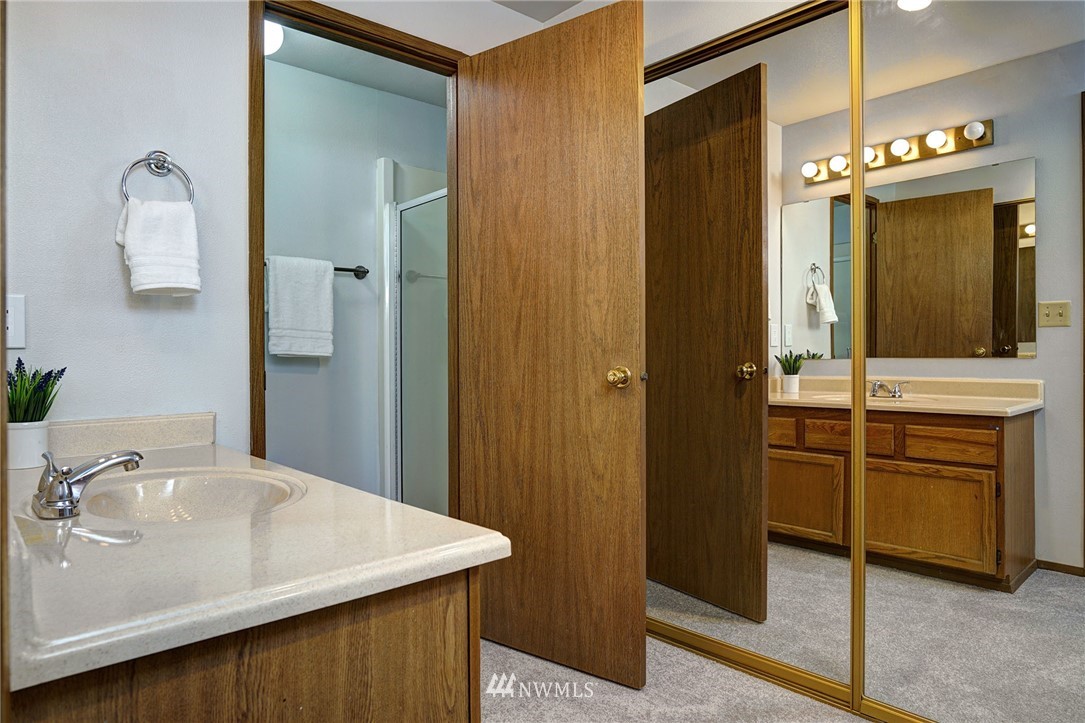 1208 223rd Street Southwest Bothell, WA 98021 - Photo 10 of 24