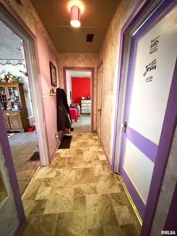 $68,900 | 601 East Lafayette Street, Olney, IL 62450