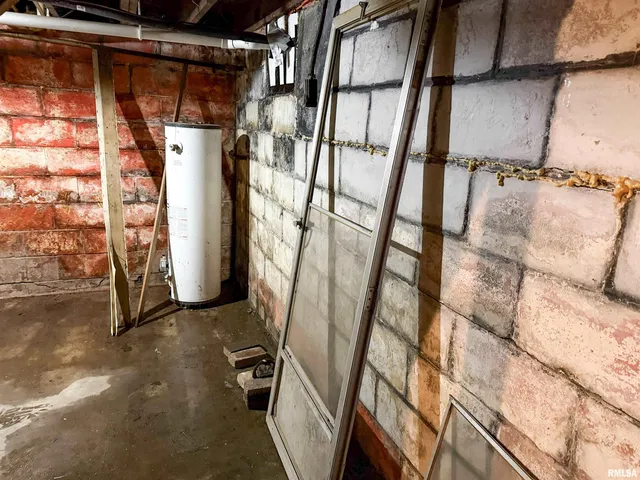 $68,900 | 601 East Lafayette Street, Olney, IL 62450