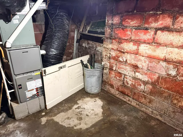 $68,900 | 601 East Lafayette Street, Olney, IL 62450