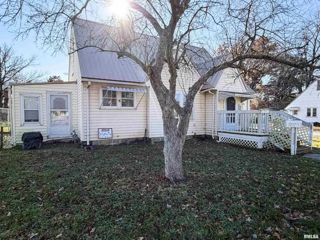 $68,900 | 601 East Lafayette Street, Olney, IL 62450