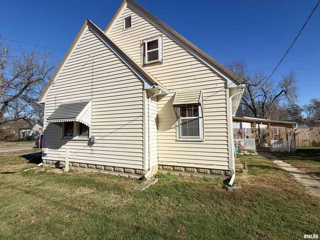 $68,900 | 601 East Lafayette Street, Olney, IL 62450