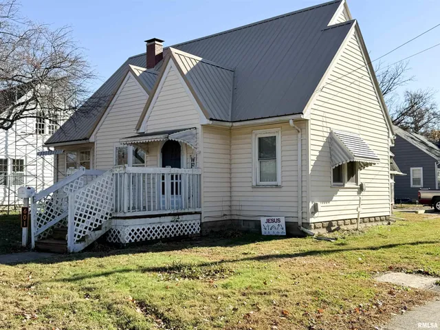 $68,900 | 601 East Lafayette Street, Olney, IL 62450