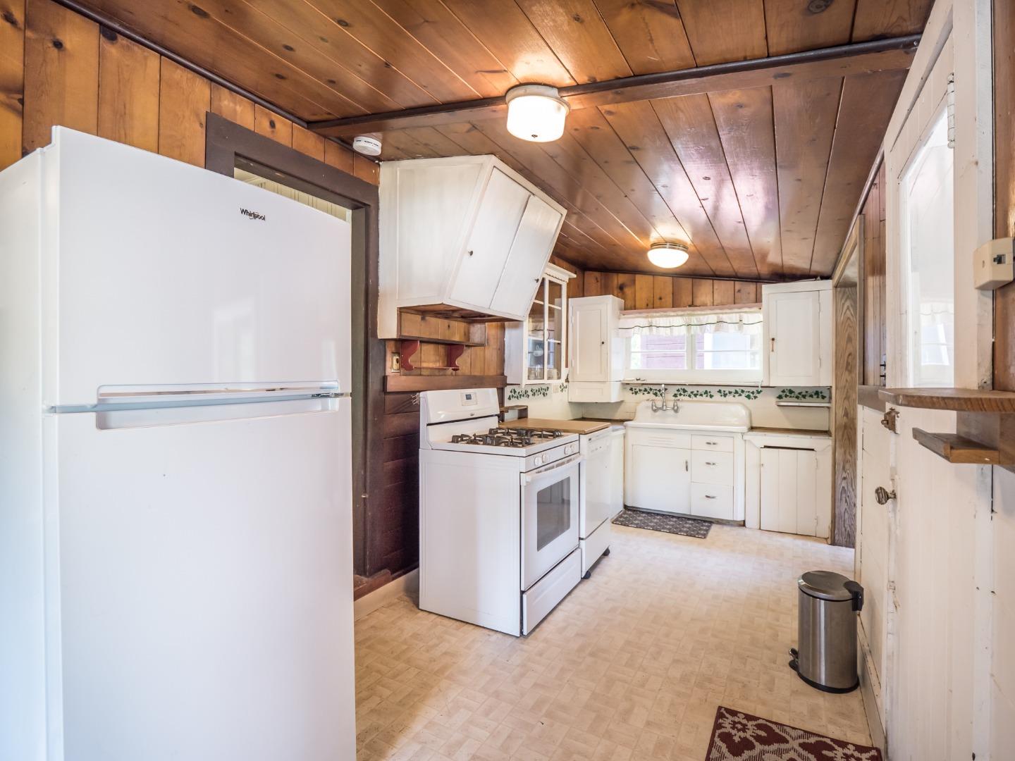 340 Brimblecom Road Boulder Creek, CA 95006 - Photo 37 of 65 Gallery Image 37