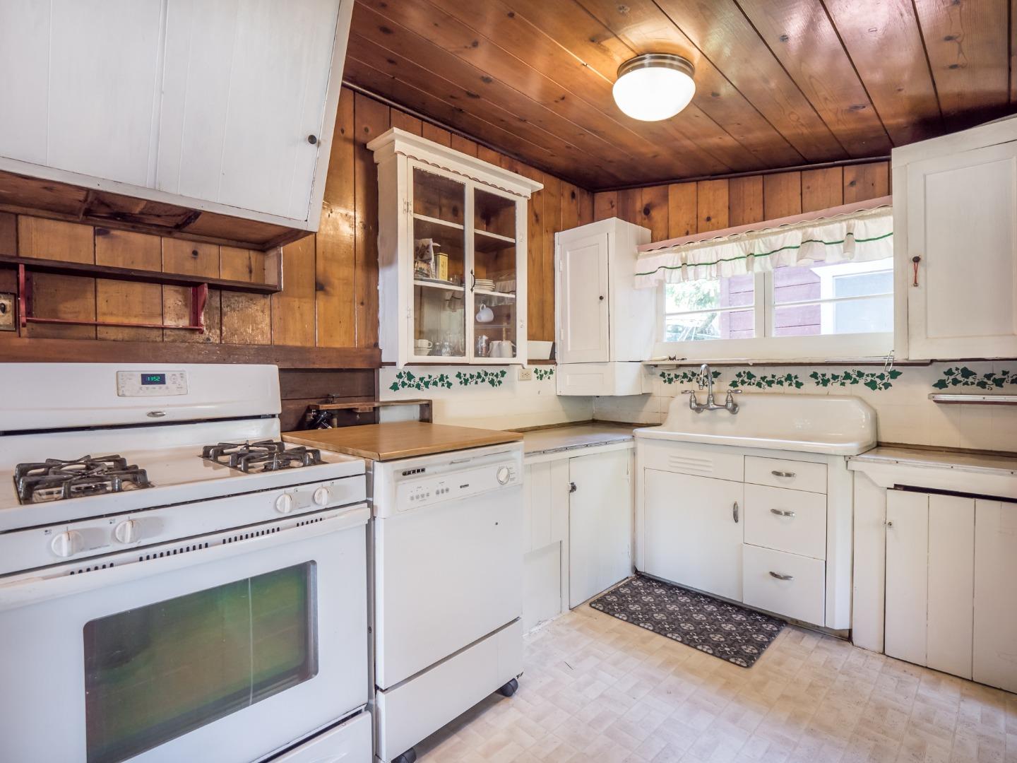 340 Brimblecom Road Boulder Creek, CA 95006 - Photo 38 of 65 Gallery Image 38