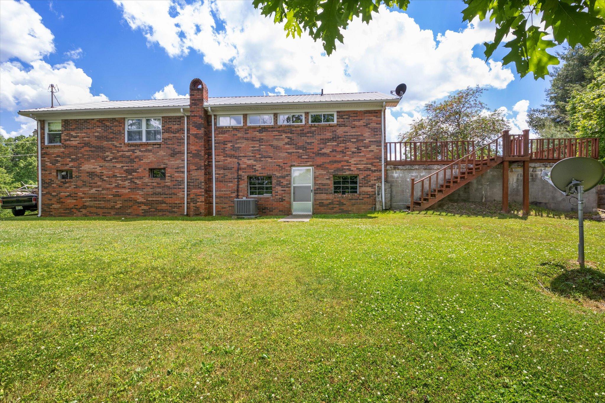 1370 Glencairn Road Pine Ridge, KY 41360 - Photo 10 of 30 16-MG_1938
