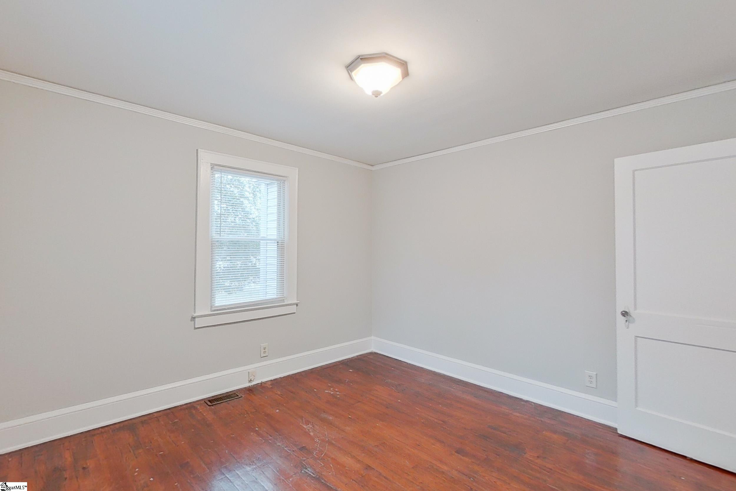 35 Pleasant Ridge Avenue Greenville, SC 29605 - Photo 14 of 25 Gallery Image 14