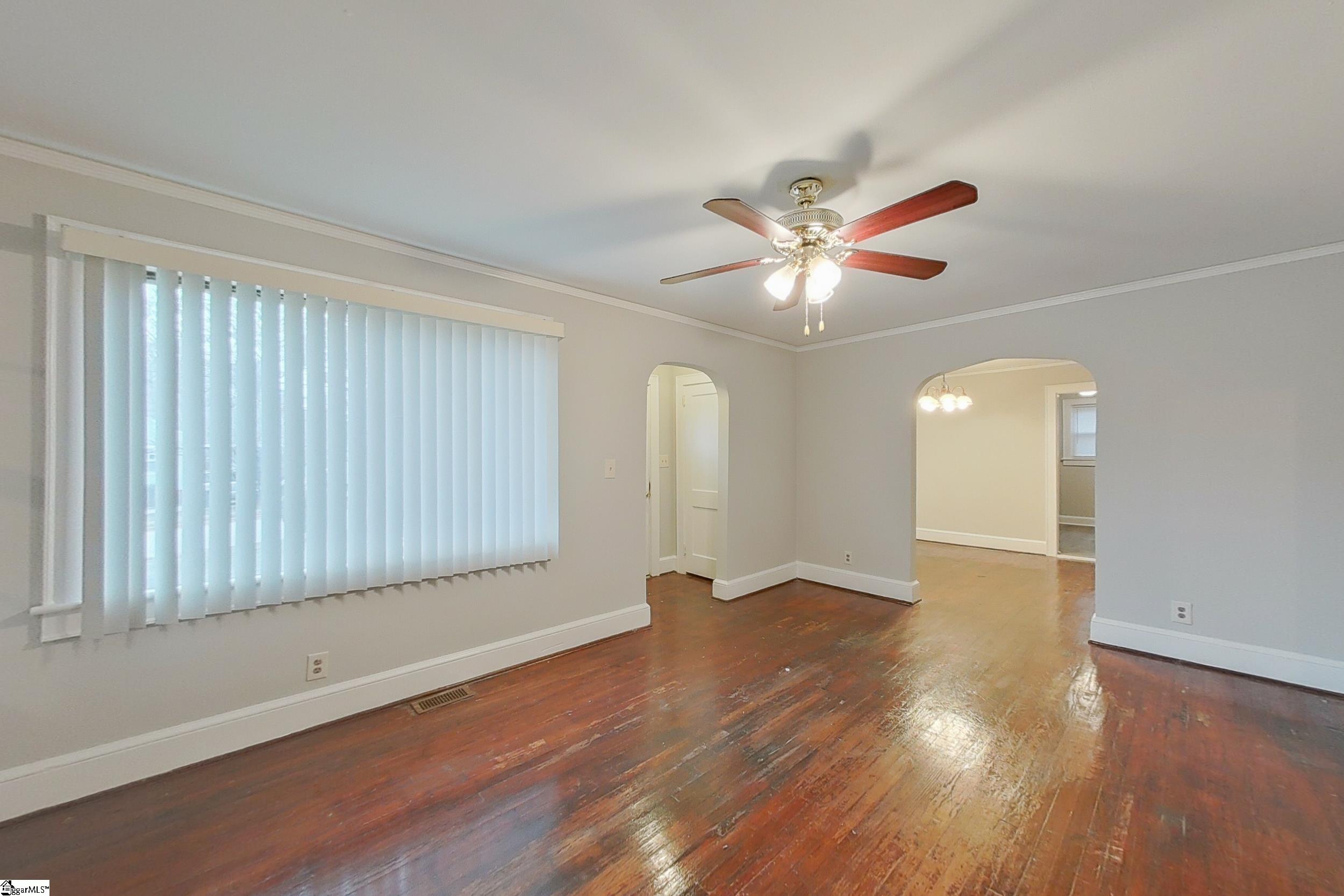 35 Pleasant Ridge Avenue Greenville, SC 29605 - Photo 5 of 25 Gallery Image 5