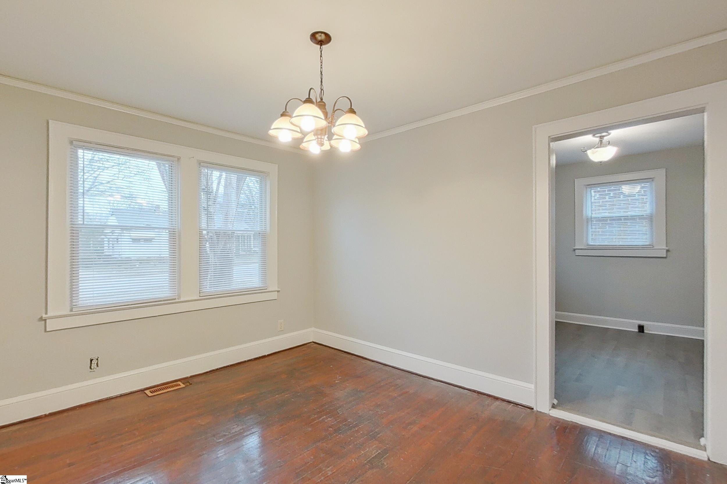 35 Pleasant Ridge Avenue Greenville, SC 29605 - Photo 7 of 25 Gallery Image 7
