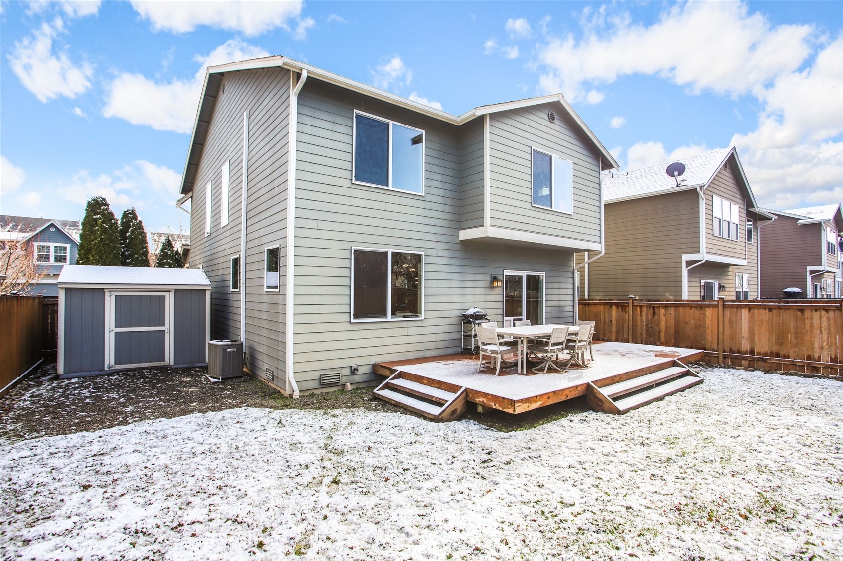 655 Ilwaco Place Northeast Renton, WA 98059 - Photo 21 of 25 Gallery Image 21