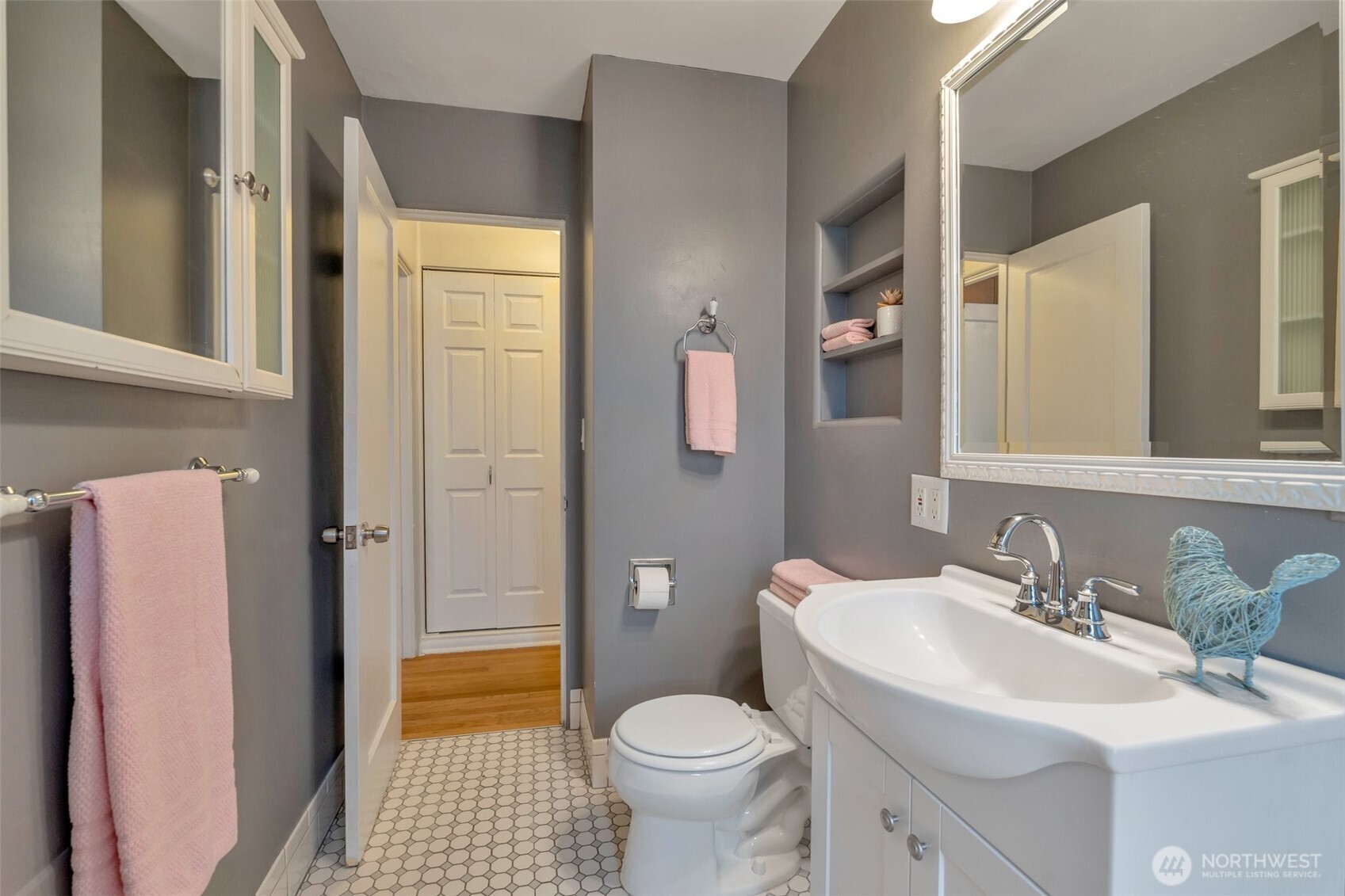 314 North G Street, Unit D2 Tacoma, WA 98403 - Photo 19 of 23 a bathroom with a sink toilet and shower
