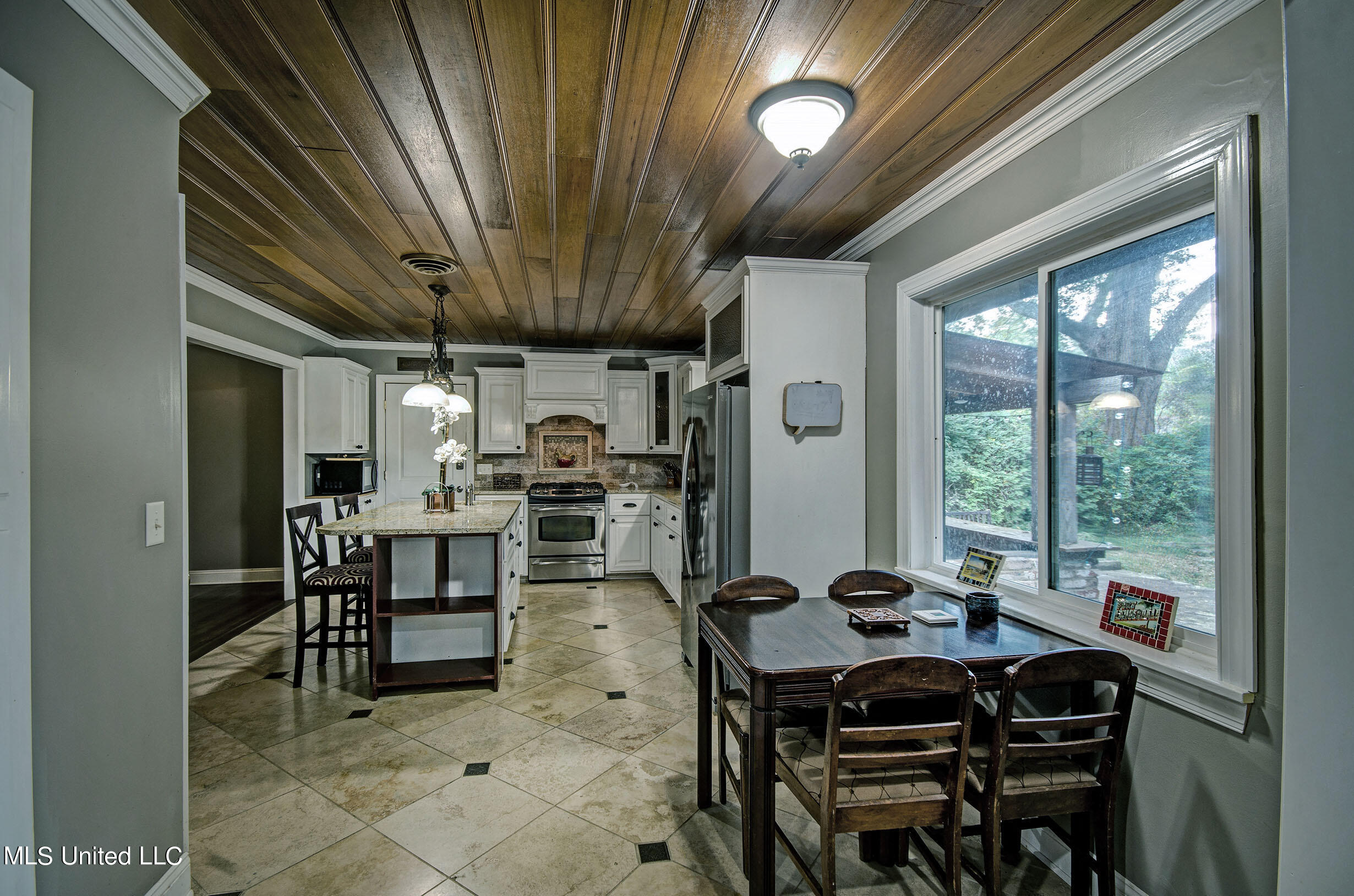 655 Meadowbrook Road Jackson, MS 39206 - Photo 13 of 33 IMGP9206_7_8