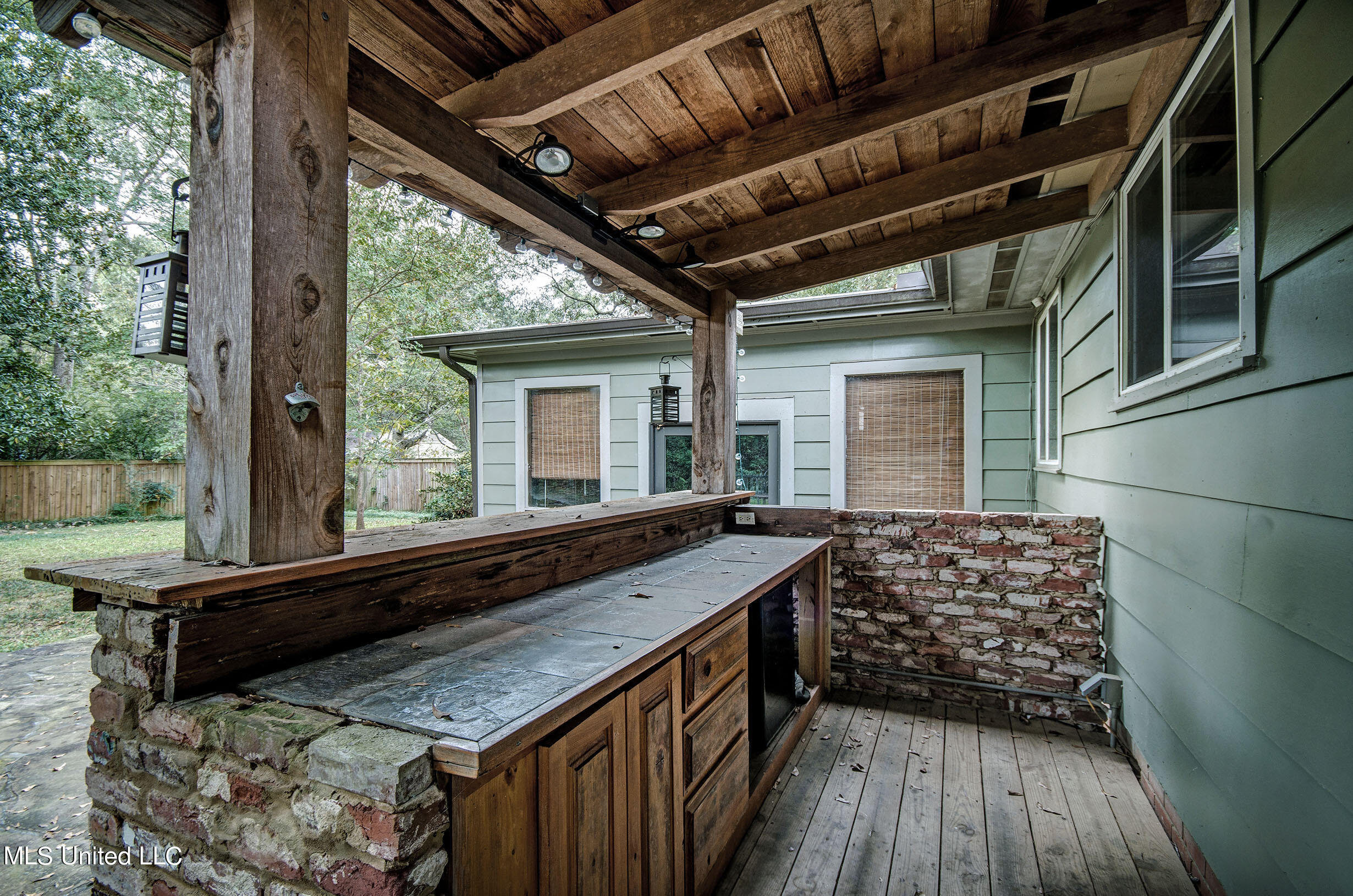 655 Meadowbrook Road Jackson, MS 39206 - Photo 31 of 33 IMGP9140_1_2 (1)