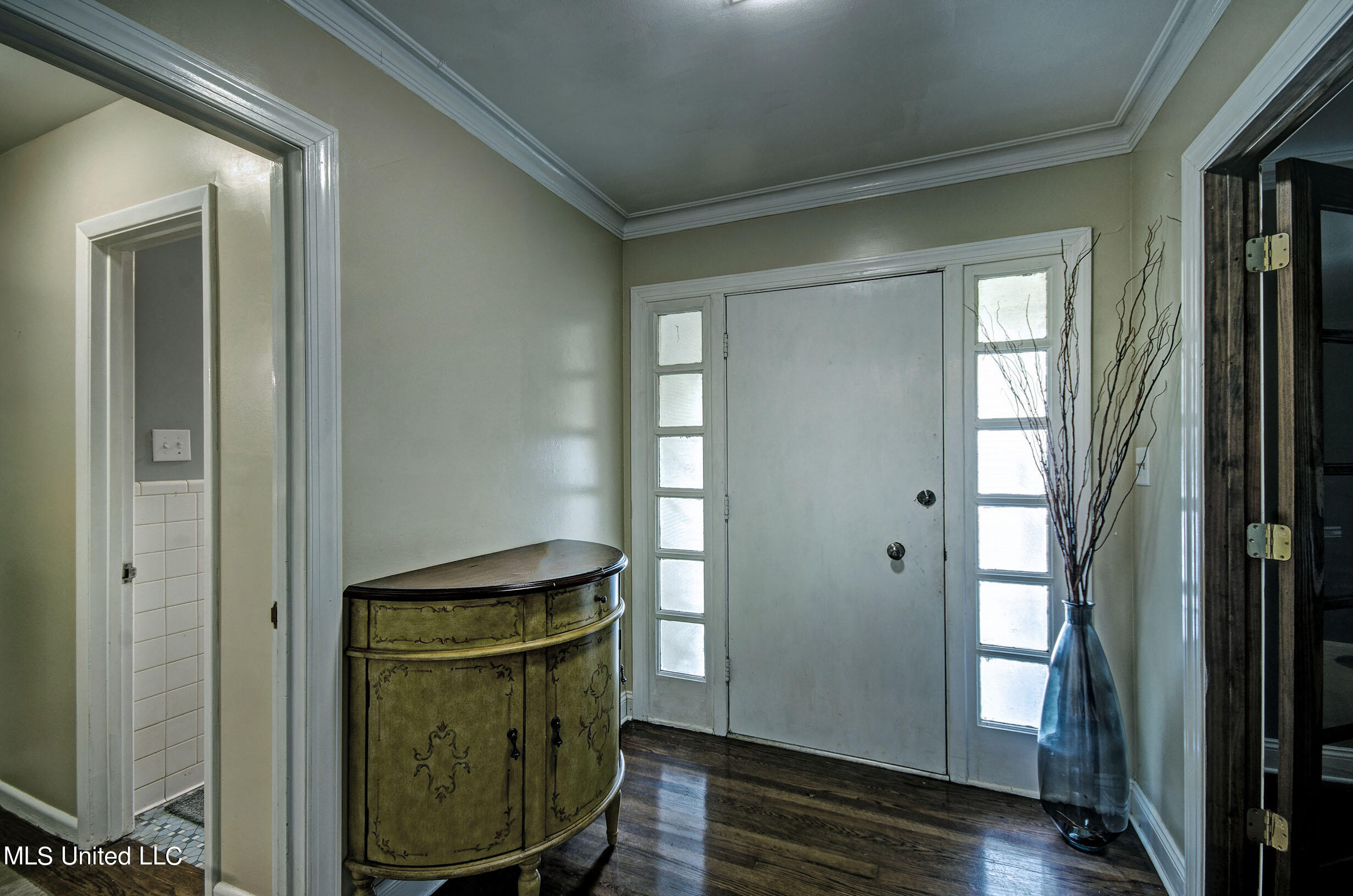 655 Meadowbrook Road Jackson, MS 39206 - Photo 5 of 33 IMGP9176_7_8