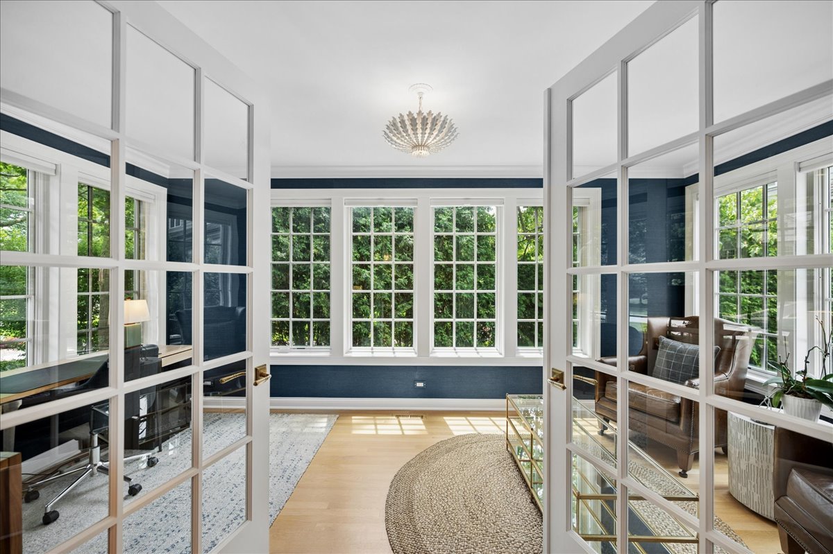 792 Walden Road Winnetka, IL 60093 - Photo 17 of 35