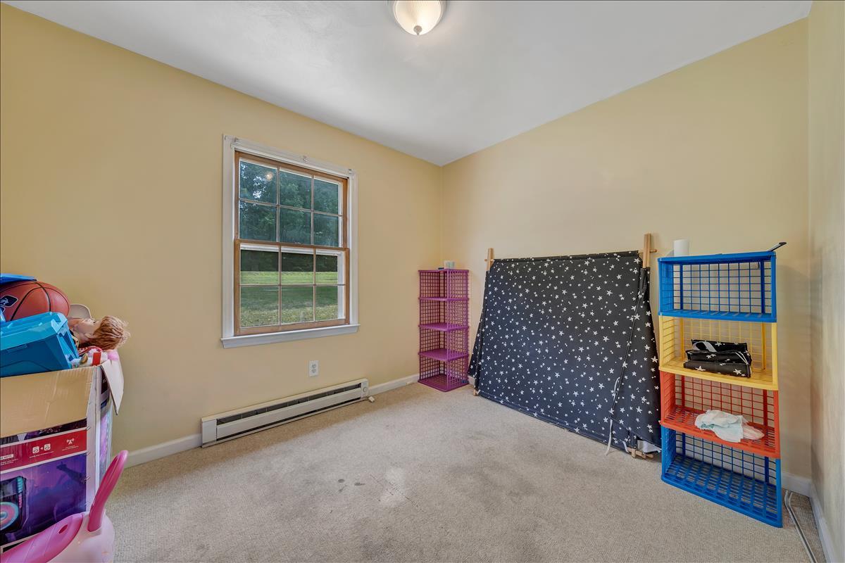 3892 Pitzer Road Roanoke, VA 24014 - Photo 16 of 18 DSC05312