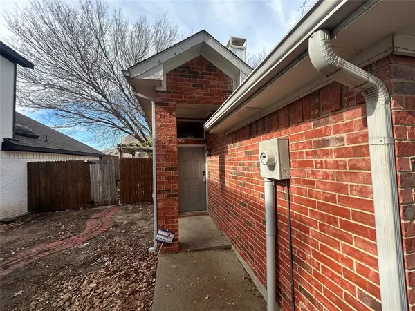 $259,900 | 2084 Stillwater Place, Lewisville, TX 75067