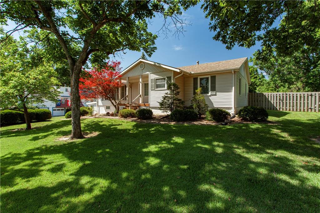 15800 East Salisbury Road Independence, MO 64050 - Photo 2 of 57