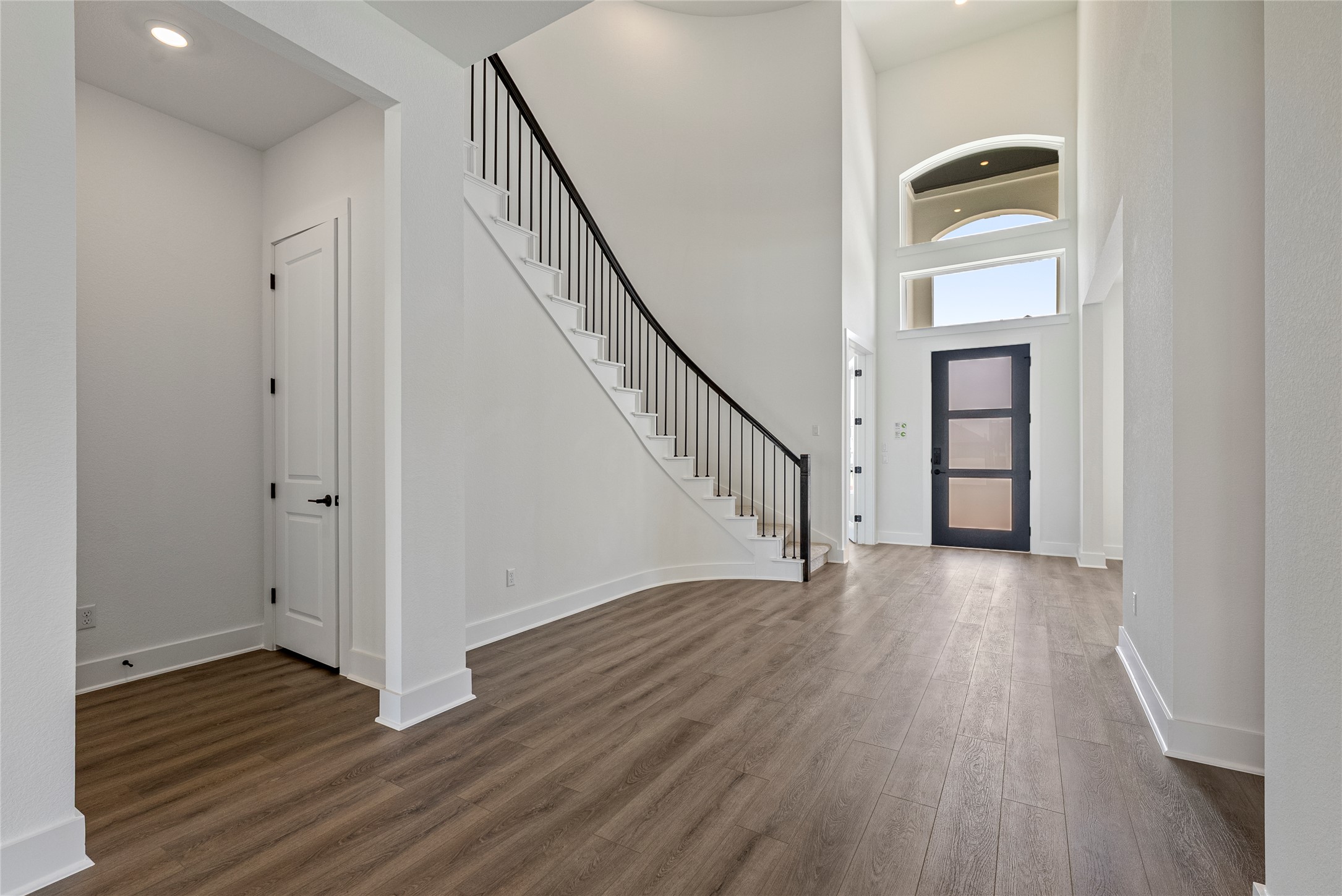 2532 Chiavari Way Leander, TX 78641 - Photo 5 of 31