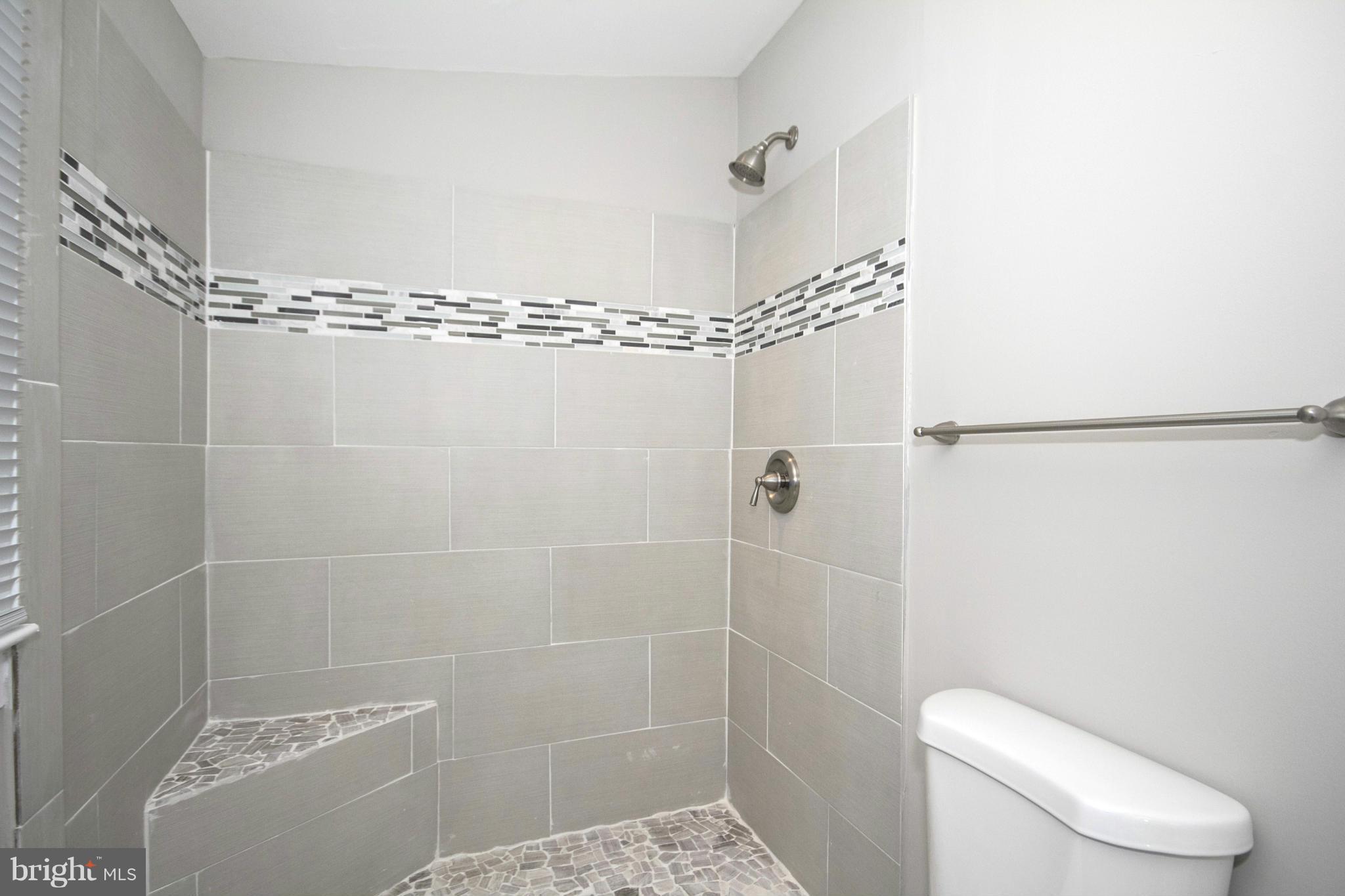 4430 Raspe Avenue Baltimore, MD 21206 - Photo 21 of 26 Large shower in second master bedroom!