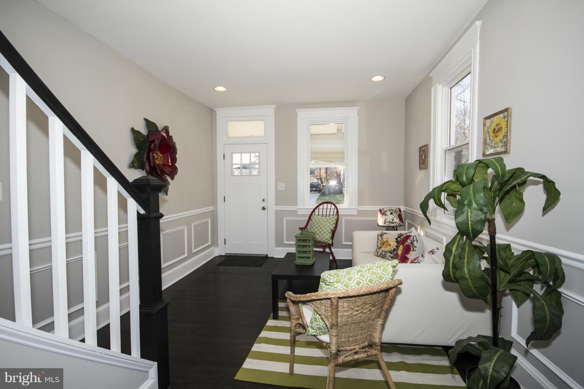 4430 Raspe Avenue Baltimore, MD 21206 - Photo 8 of 26 Interior (General)