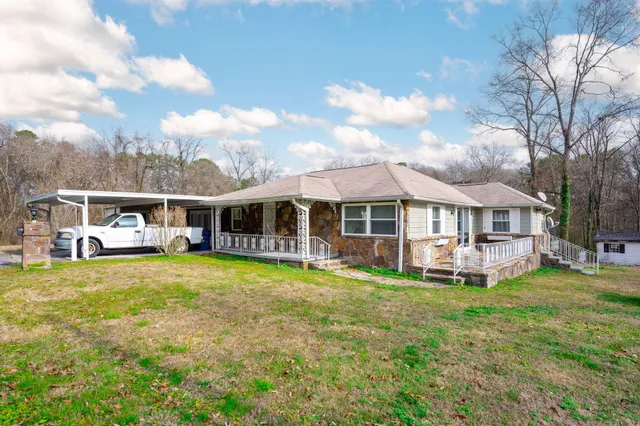 $1,800 | 144 Rosenwald Street, Rossville, GA 30741