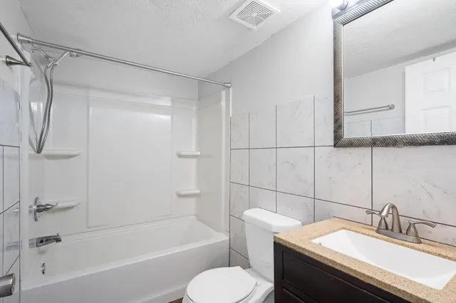 $1,800 | 144 Rosenwald Street, Rossville, GA 30741