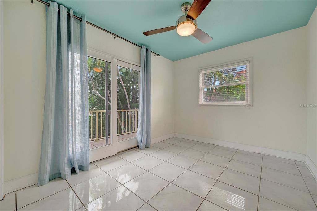 614 Norton Street Longboat Key, FL 34228 - Photo 34 of 71