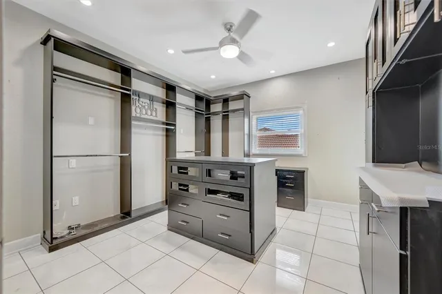 $10,000 | 614 Norton Street, Longboat Key, FL 34228