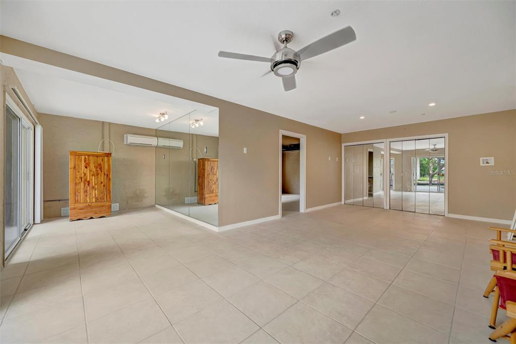 614 Norton Street Longboat Key, FL 34228 - Photo 9 of 71