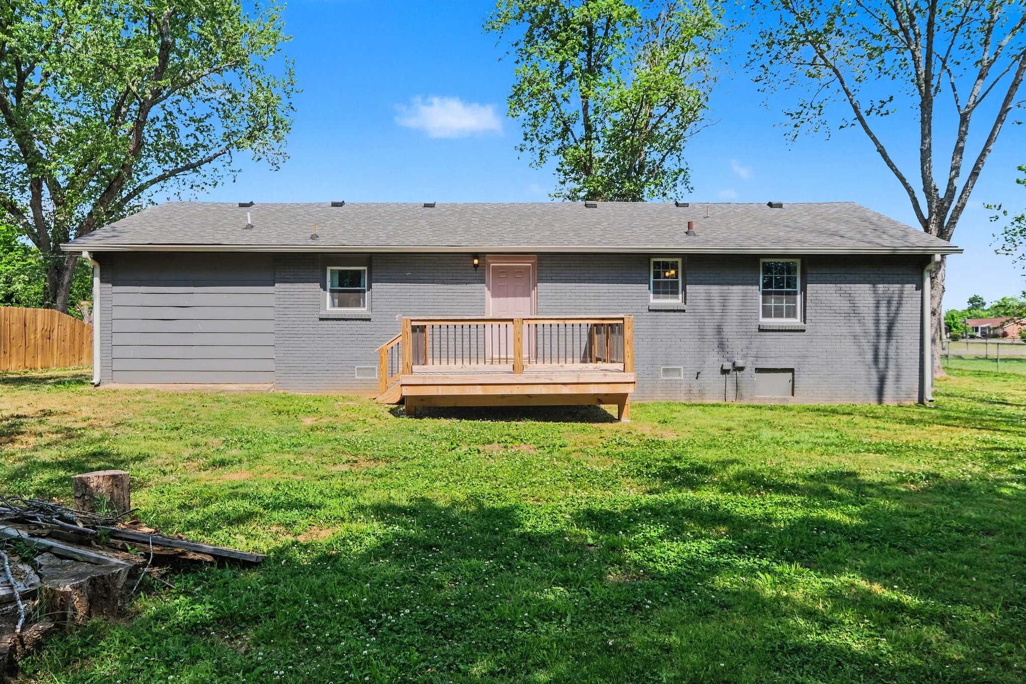 1214 Rutherford Street Murfreesboro, TN 37130 - Photo 26 of 32 a house view with a garden space